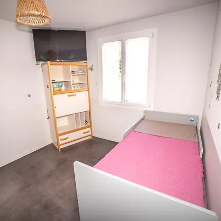 La Maison D'à Côté Casa de Férias