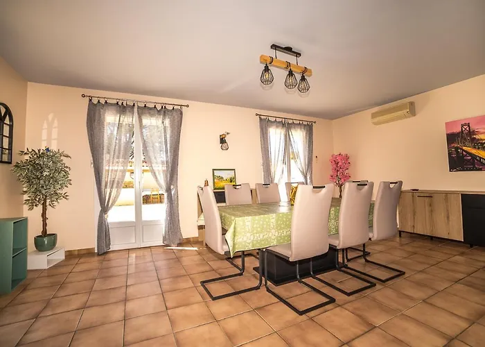 La Maison D'à Côté Valréas